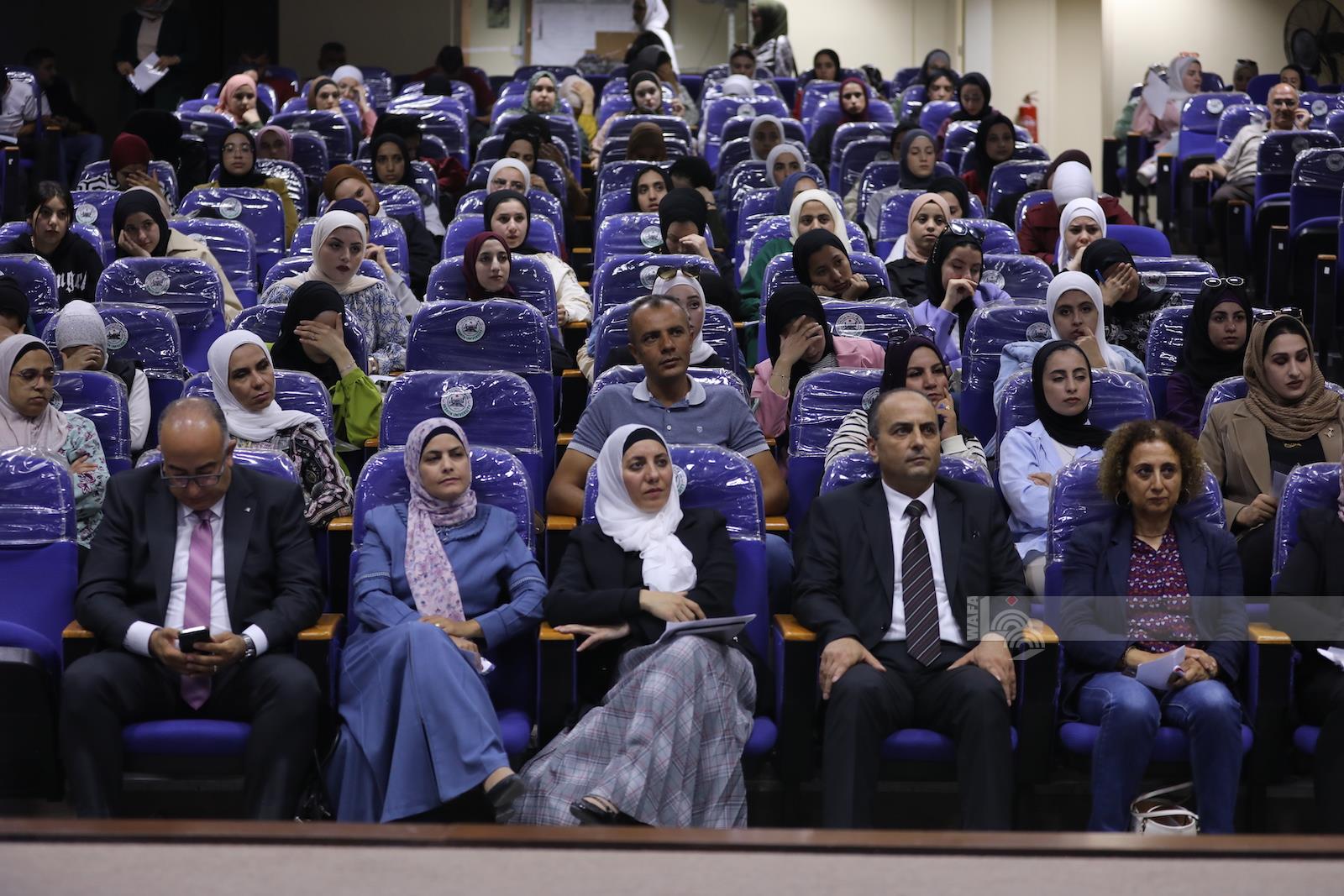 جانب من الورشة (تصوير: مشهور وحواح/وفا)